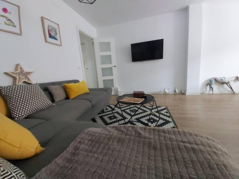 Luminoso Apartamento En El Centro, Con Mucho Arte Sevilla Exteriör bild