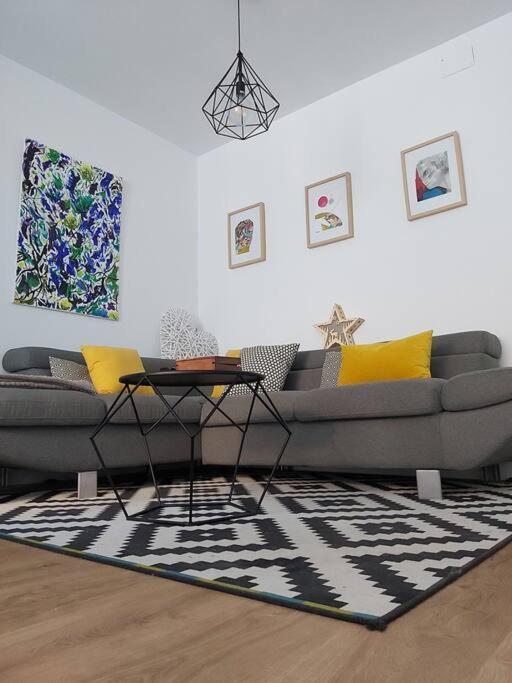 Luminoso Apartamento En El Centro, Con Mucho Arte Sevilla Exteriör bild